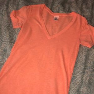 PINK Classic V-Neck Tee